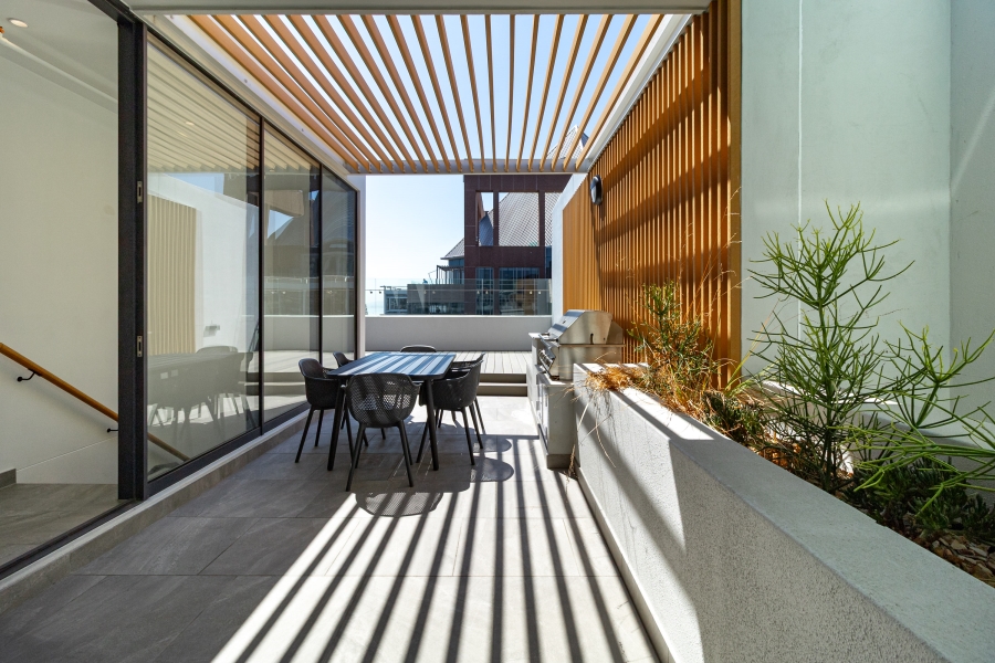 2 Bedroom Property for Sale in Cape Town City Centre Western Cape